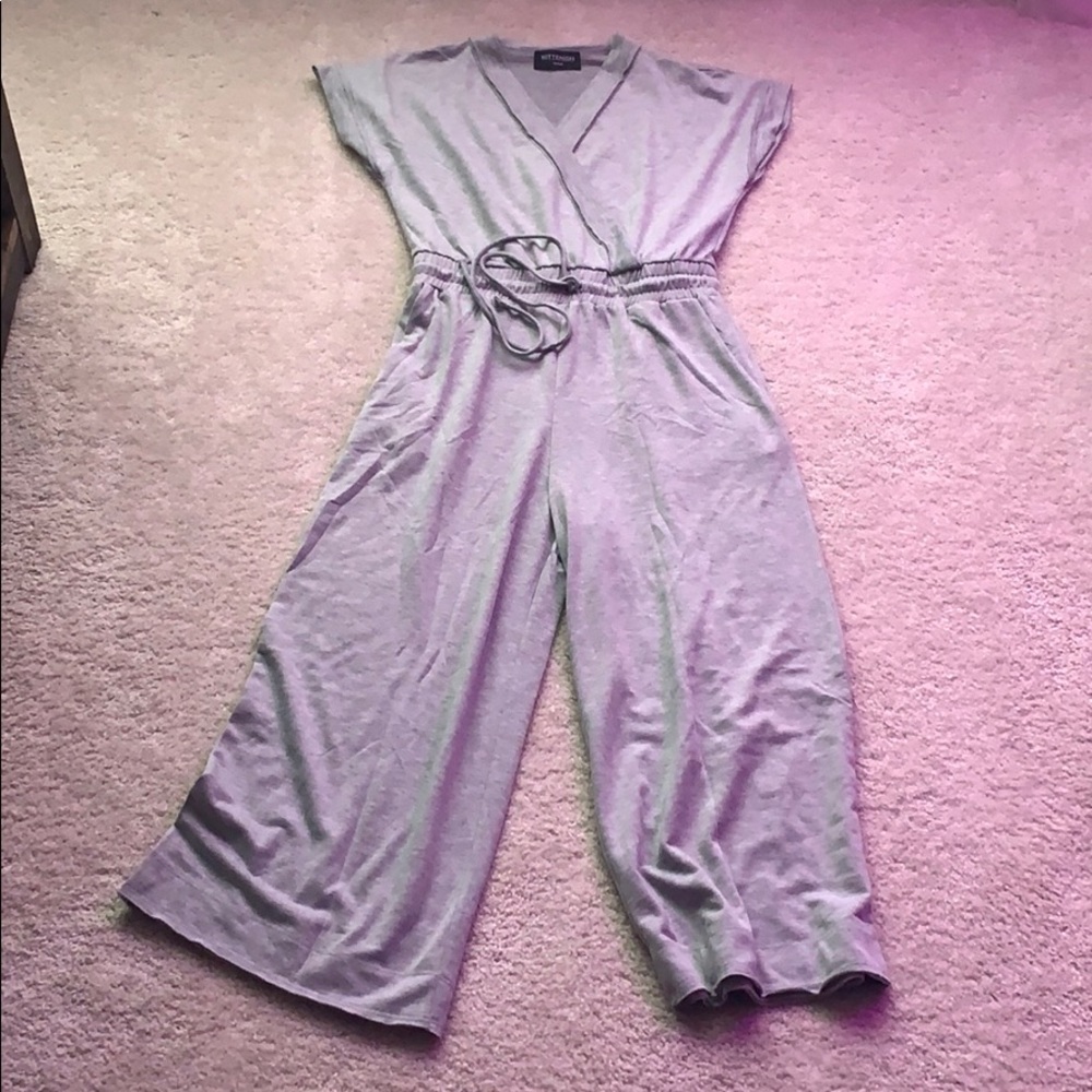 Camden grey jumpsuit kittenish Jessie James decker